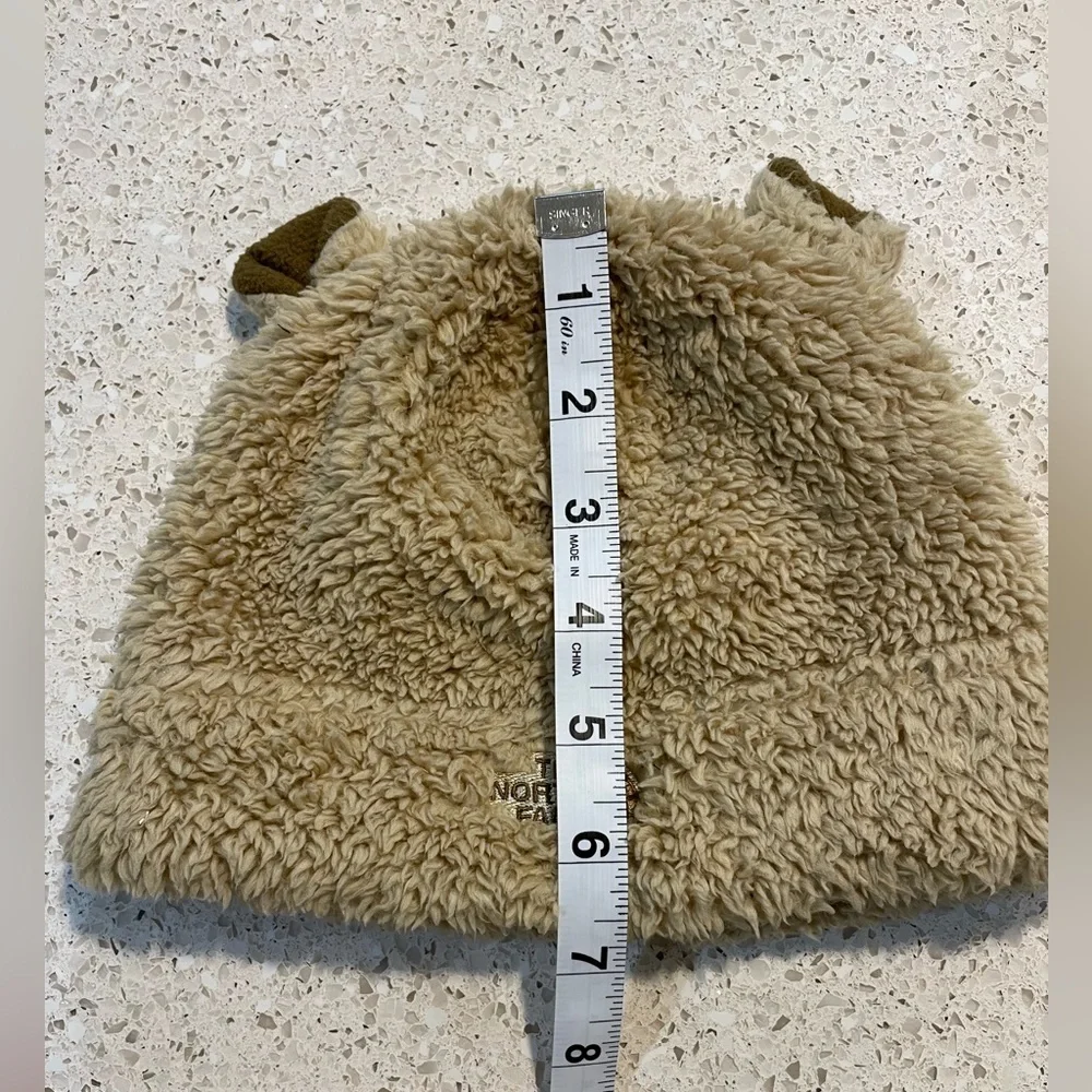 Baby north face winter hat - XS 6-24 months